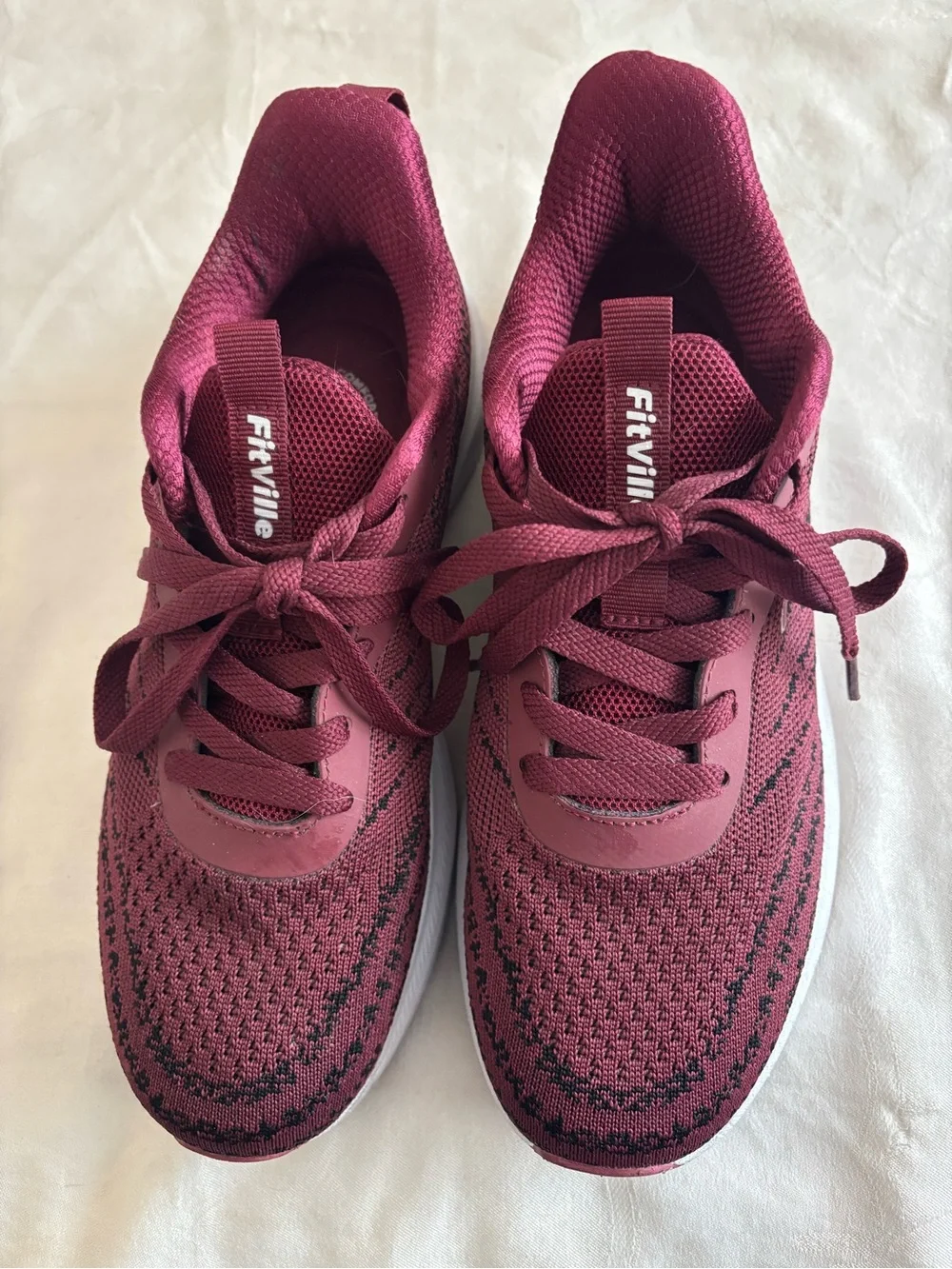 Fitville Burgundy Knit Lace-Up Sneakers 8.5